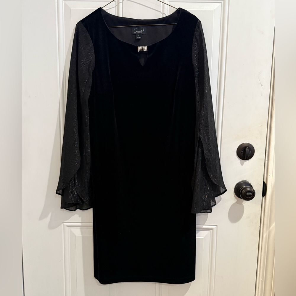 Connected Apparel Black Velvet Rhinestone Split Bell Sleeve Dress 8